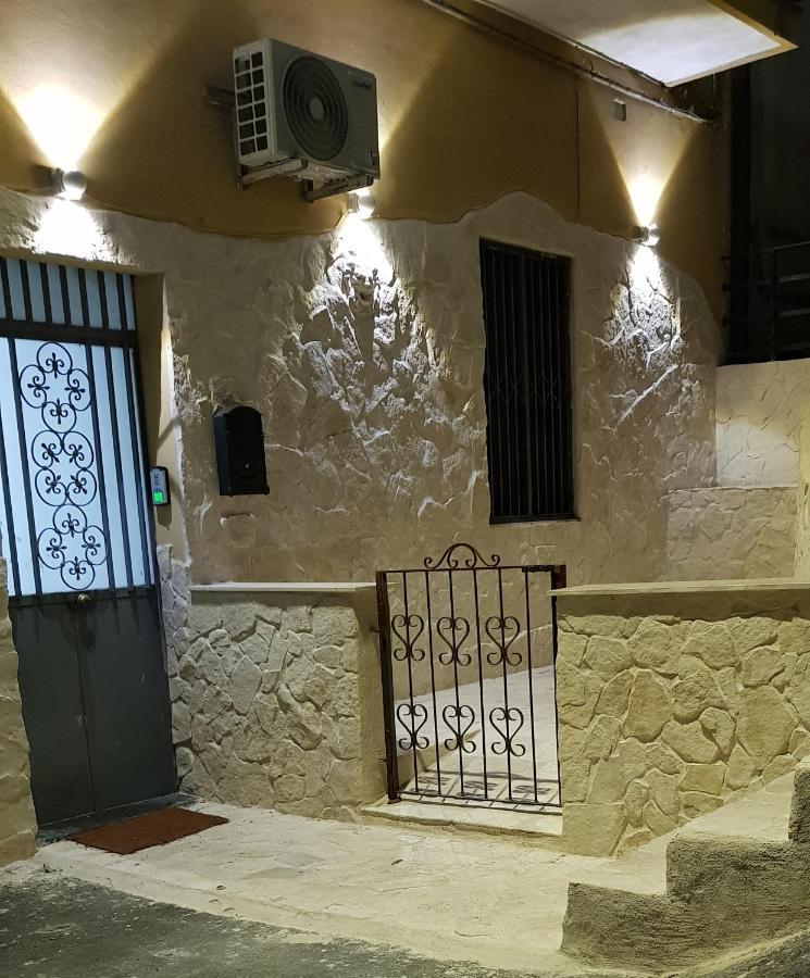 Apartamento La Casa Del Relax Catania Exterior foto